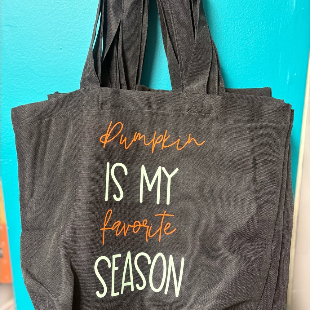 Set of 8 fall themed reusable bags
